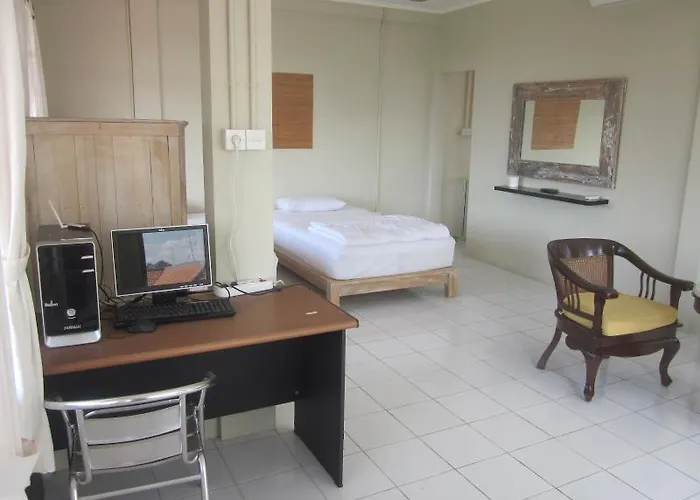 Hotel Urbanview Wayan Mansion 3*