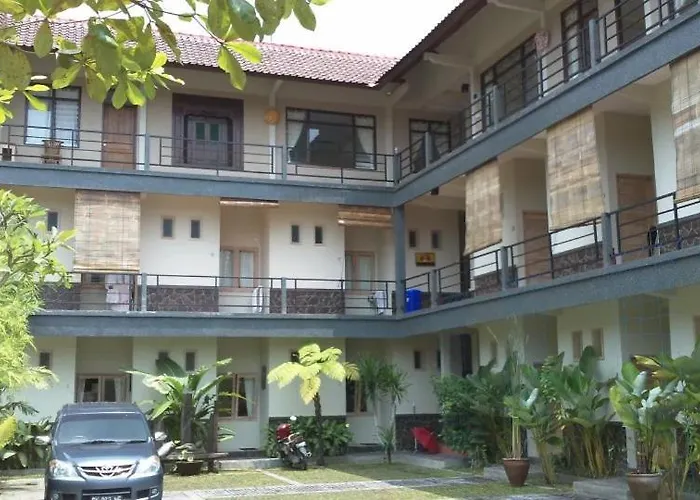 Urbanview Wayan Mansion Hotel 3*